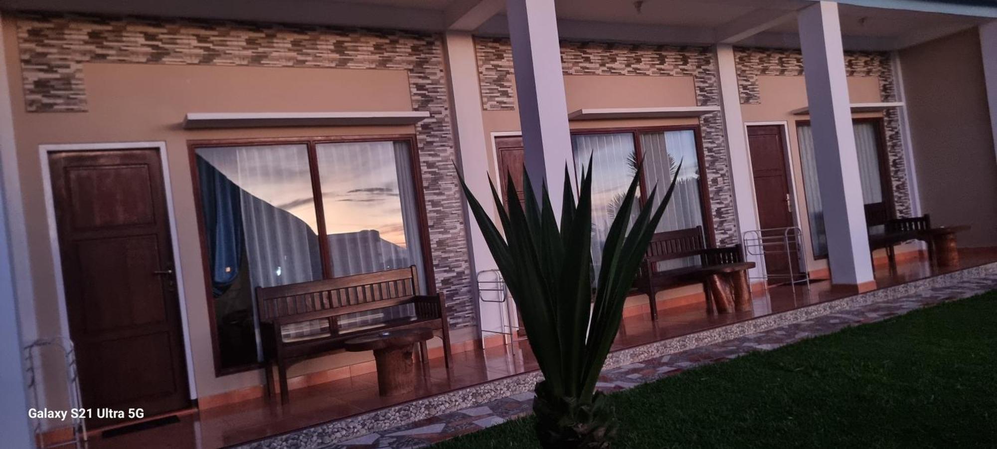 Bajawa-Roo Hotel Exterior photo